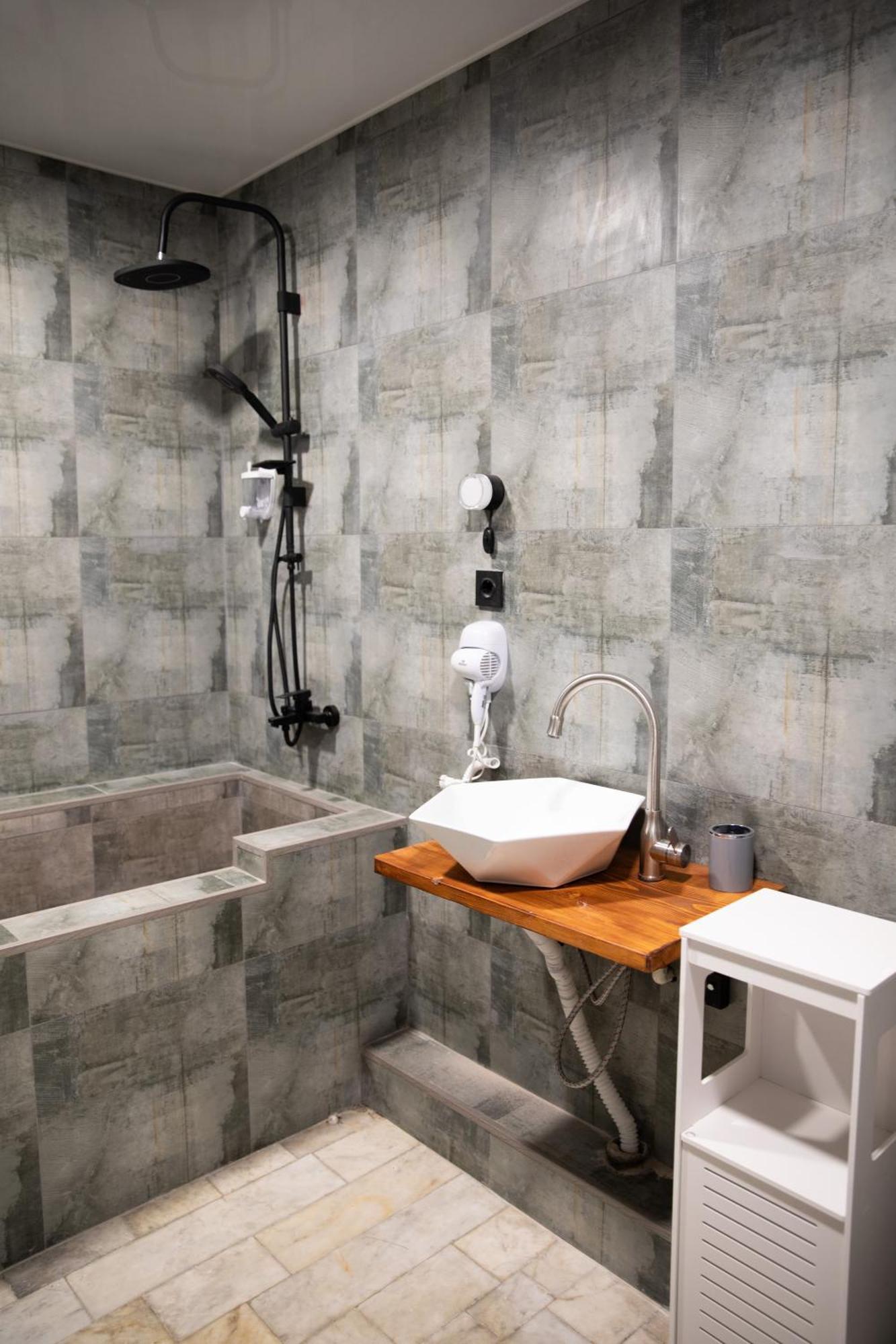 Art Hotel Home Tbilisi Ngoại thất bức ảnh