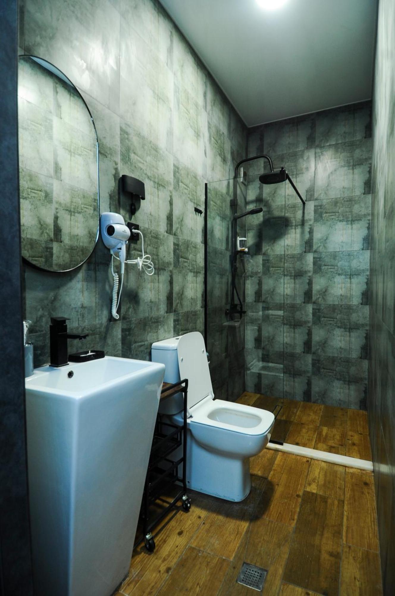 Art Hotel Home Tbilisi Ngoại thất bức ảnh