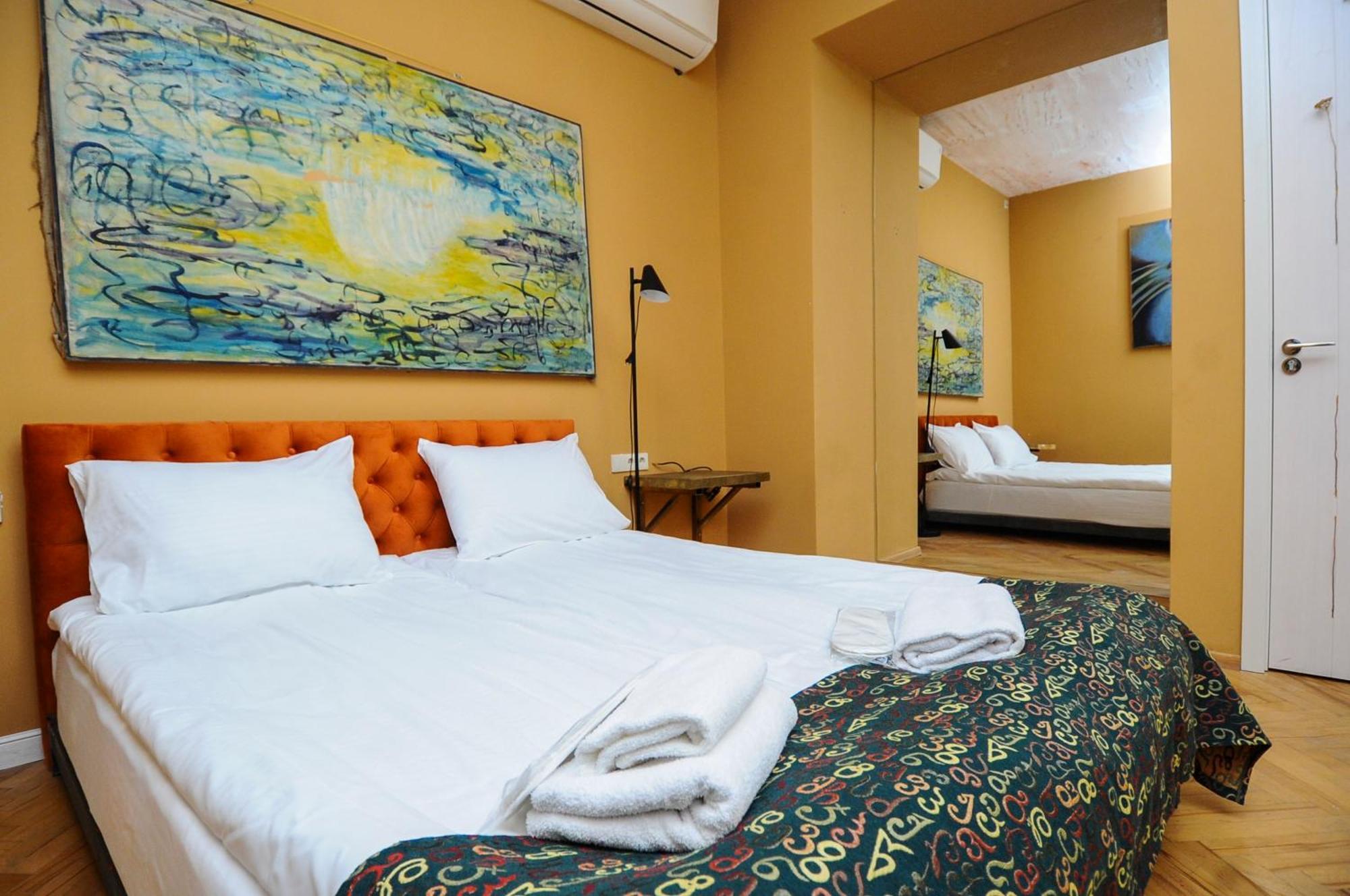 Art Hotel Home Tbilisi Ngoại thất bức ảnh