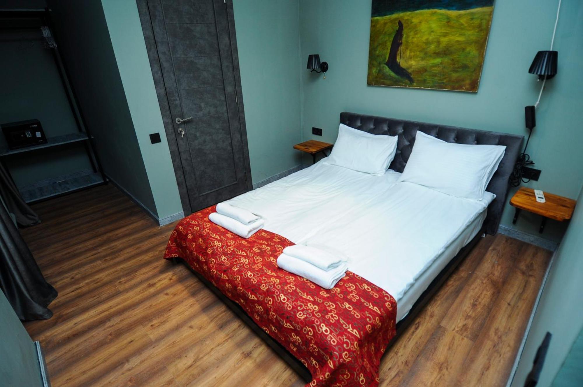 Art Hotel Home Tbilisi Ngoại thất bức ảnh